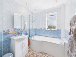 Bathroom - click for photo gallery
